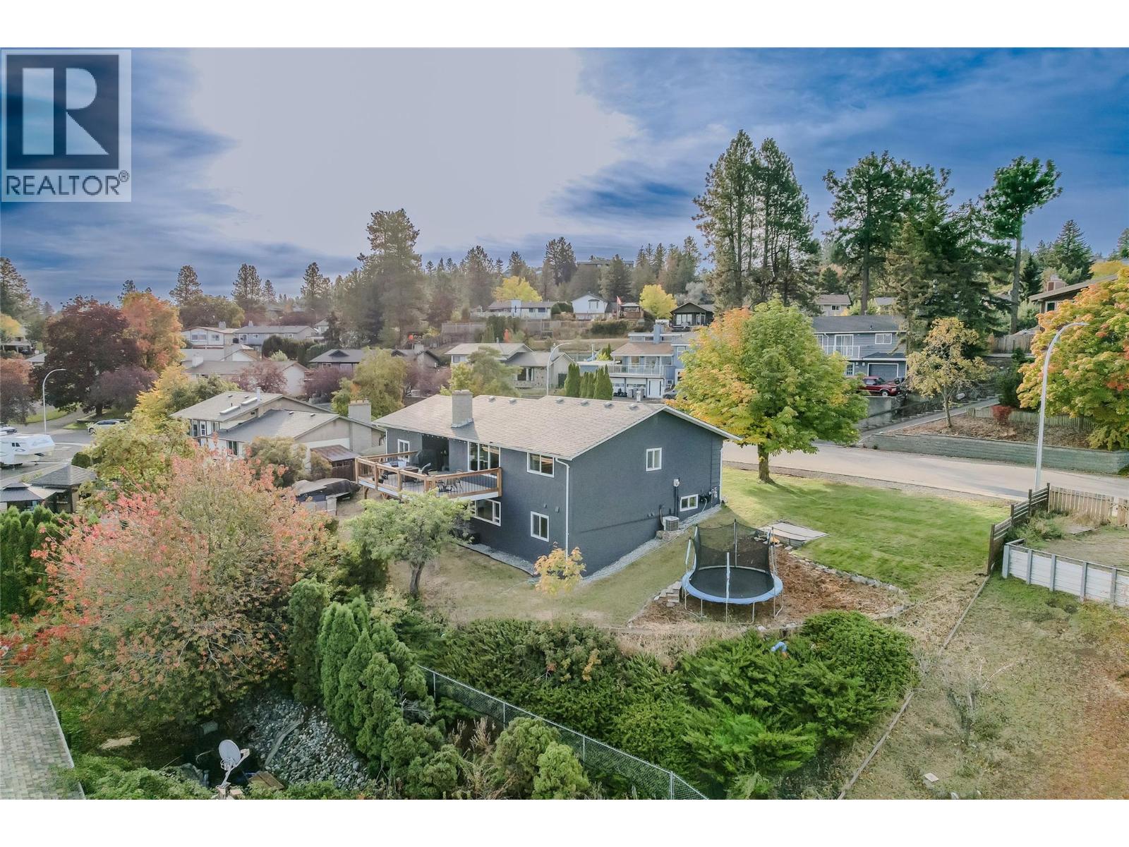 891 Gleneagles Drive - Image 3