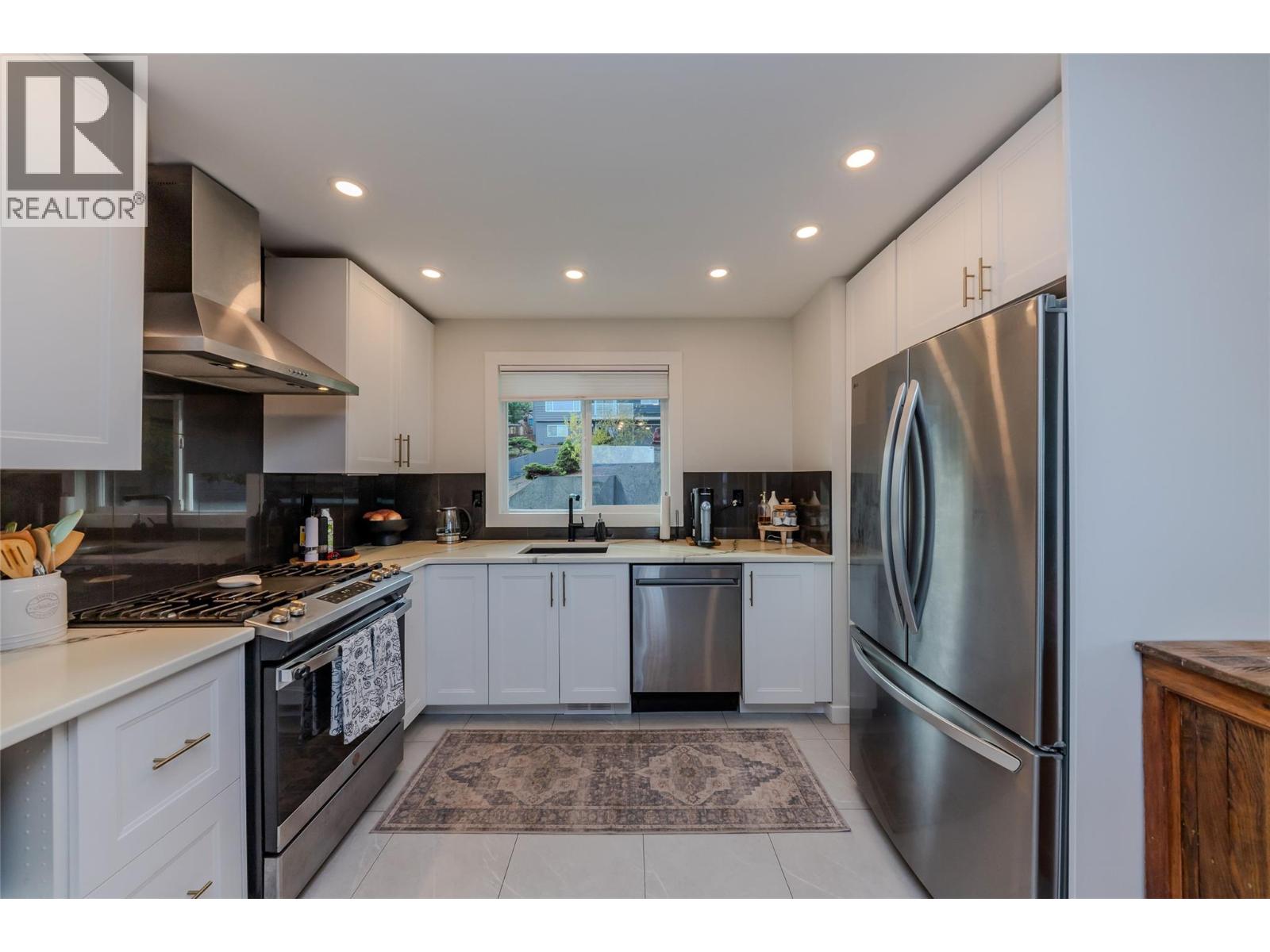 891 Gleneagles Drive - 13