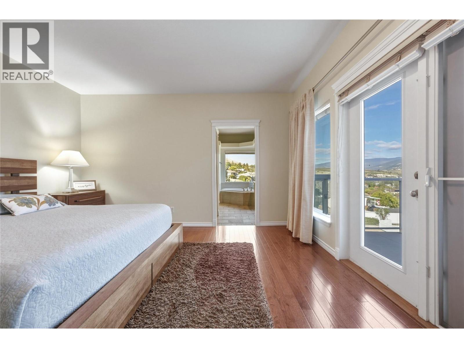 #3 8014 Whitestone Drive - Image 19