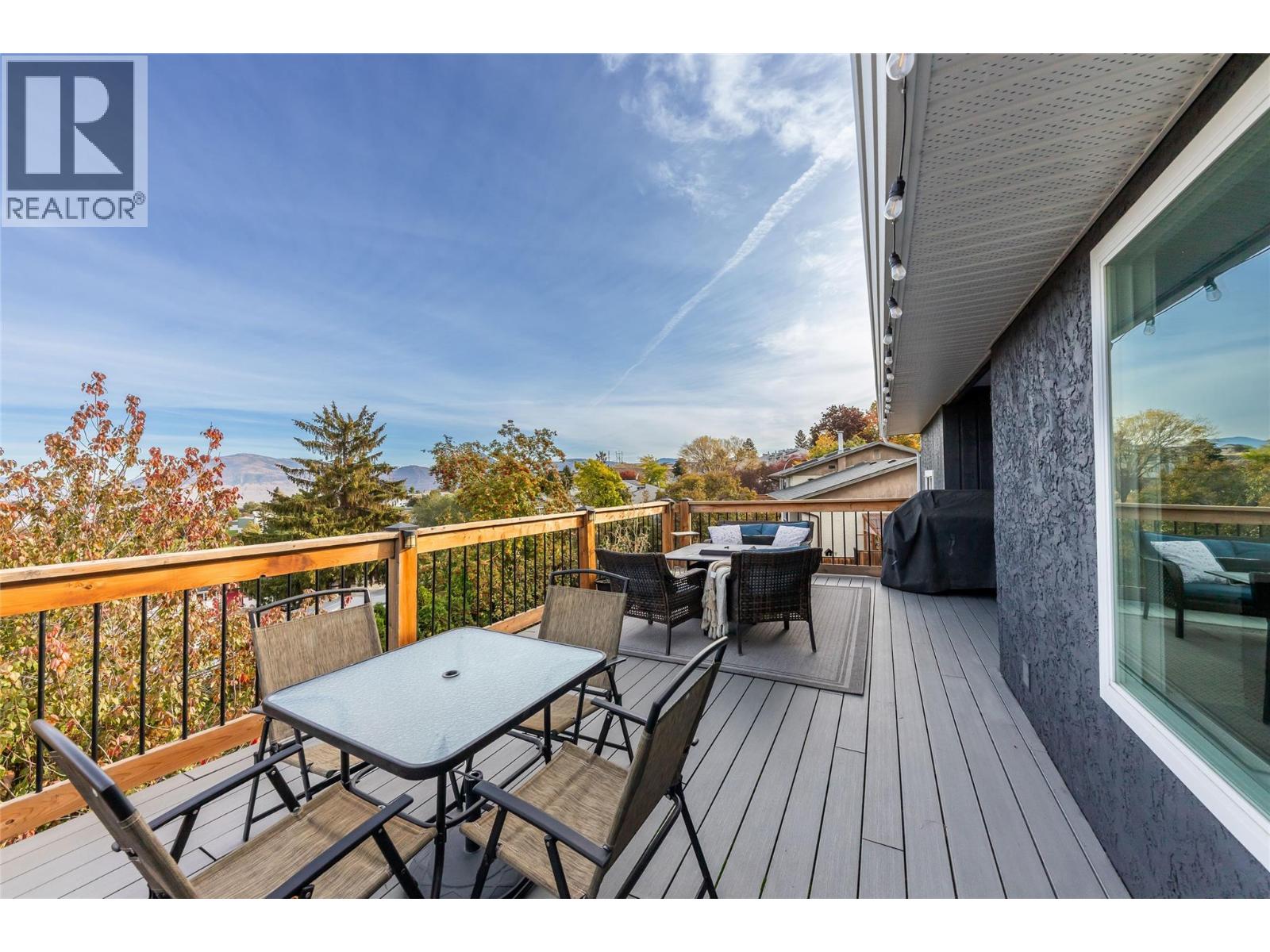 891 Gleneagles Drive - 55