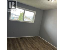 164 Mcarthur Place, Prince George, BC V2M5M4 Photo 8