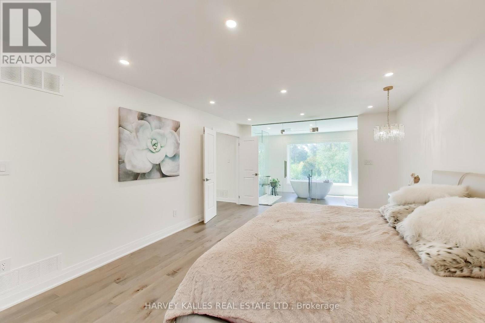 17 Cynthia Crescent — photo 19