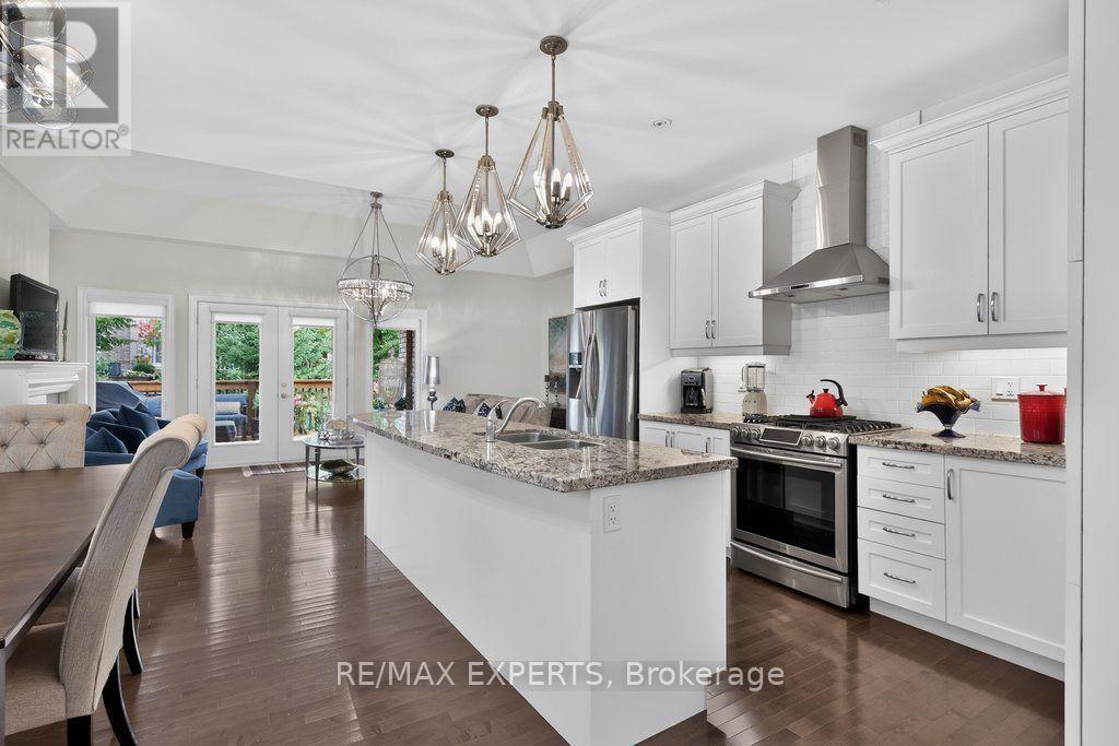 #15 19 WESTMOUNT DRIVE - 8