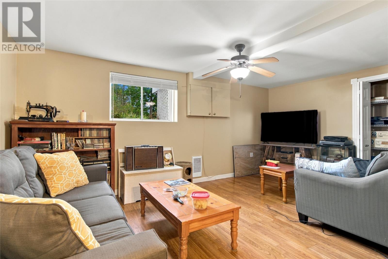 36 Jersey Avenue - 17