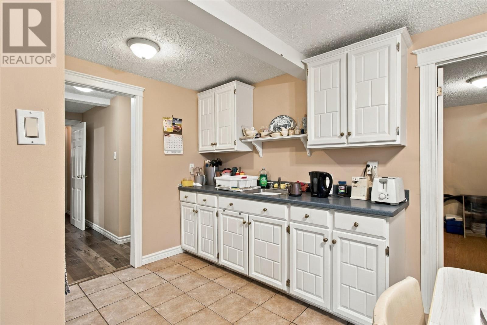36 Jersey Avenue - 19