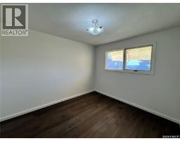 218 2nd Avenue E, Biggar, SK S0K0M0 Photo 15