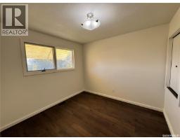 218 2nd Avenue E, Biggar, SK S0K0M0 Photo 18