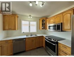 4pc Bathroom - 218 2nd Avenue E, Biggar, SK S0K0M0 Photo 6