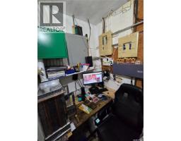 448 Government Road Ne, Weyburn, SK S4H0P6 Photo 20