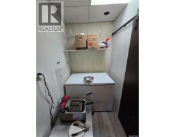 448 Government Road Ne, Weyburn, SK S4H0P6 Photo 21