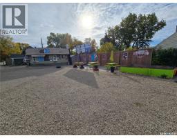 448 Government Road Ne, Weyburn, SK S4H0P6 Photo 7