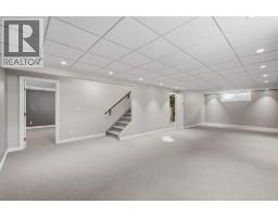 110 Ainsworth Crescent, Red Deer, AB T4R3B1 Photo 28