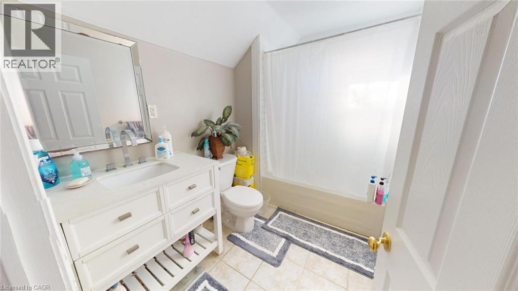 22 EMILIE Street - Image 8