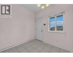1988 Nanaimo Street, Vancouver, BC V5N5C3 Photo 16
