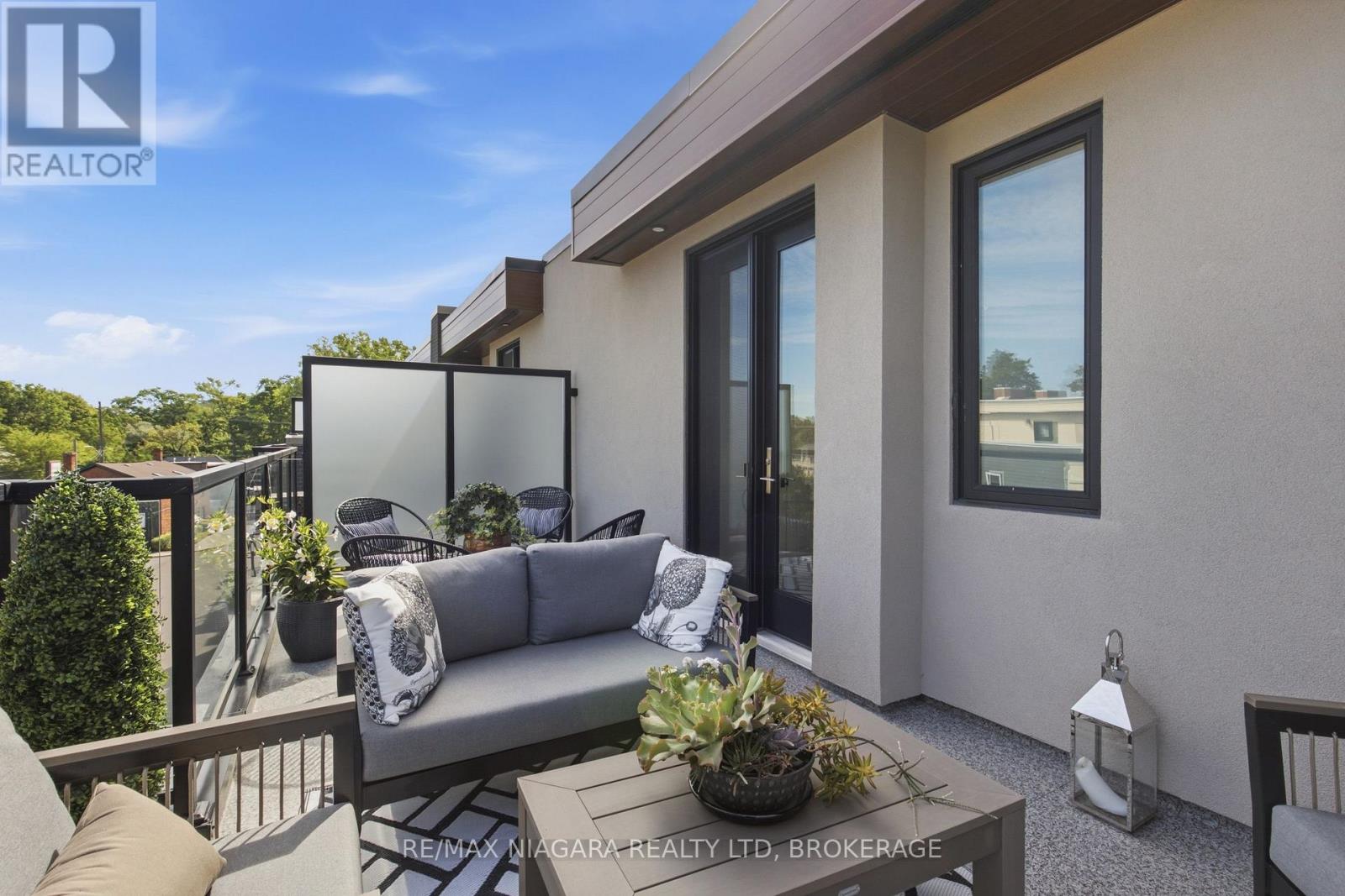 1397 YORK ROAD - 34