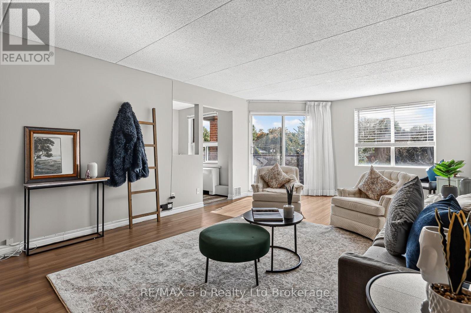 #406 217 THAMES STREET S - Image 21