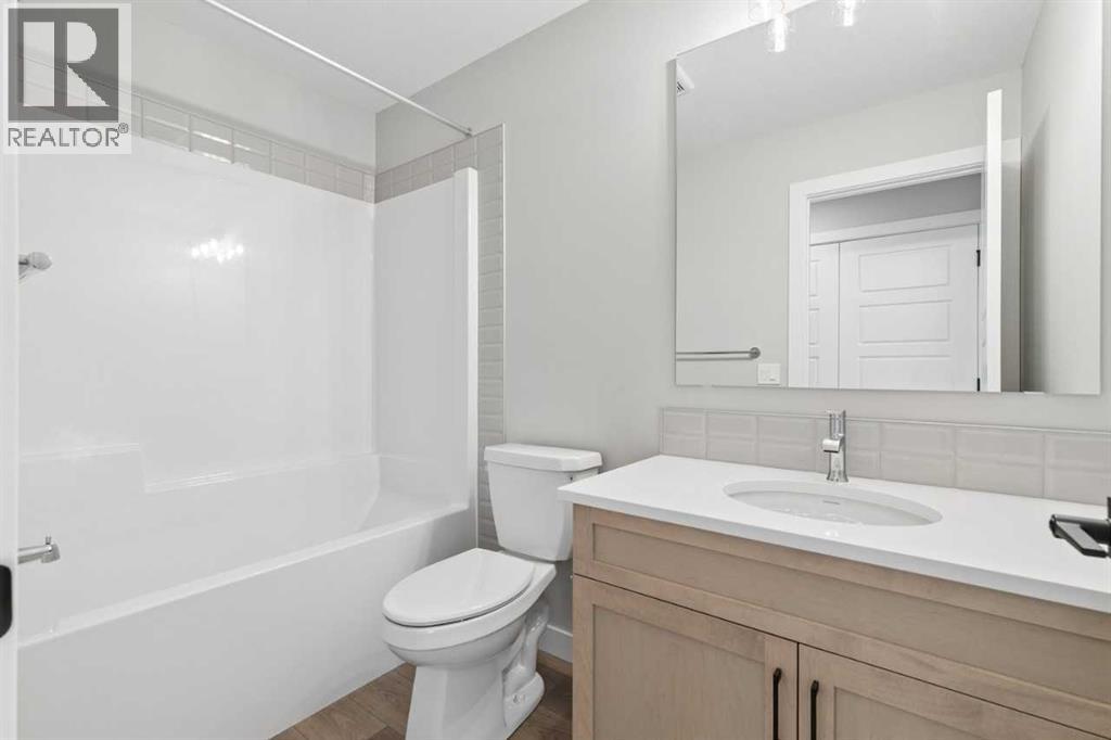 79 Lewiston Park NE - Image 22