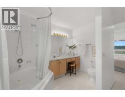 2pc Bathroom - 52 West Mitford Crescent, Cochrane, AB T4C1L2 Photo 15