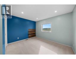 3pc Bathroom - 52 West Mitford Crescent, Cochrane, AB T4C1L2 Photo 18