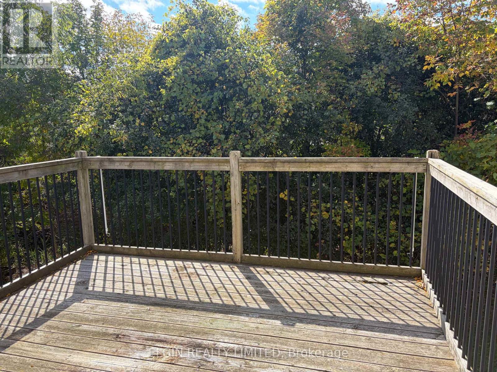 #8 16 HAVENRIDGE COURT - Image 16