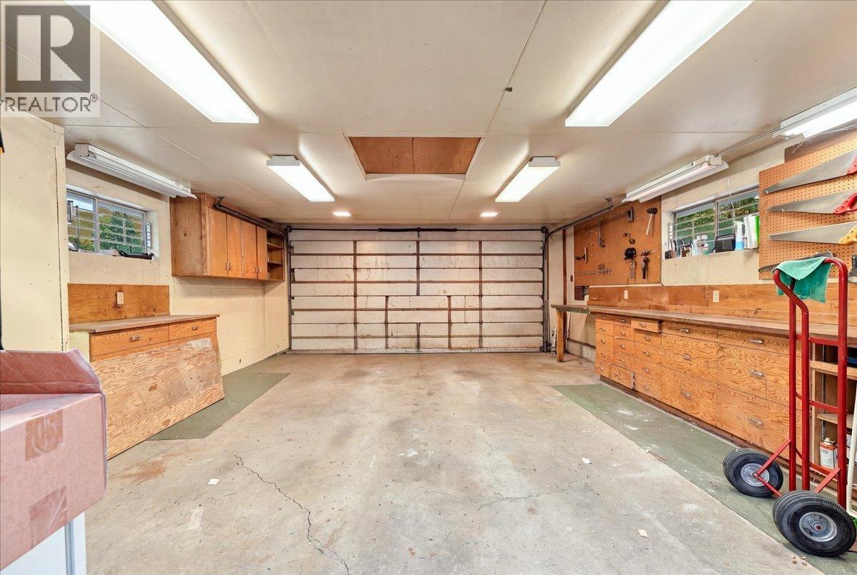 4295 NOTTINGHAM ROAD, North Vancouver