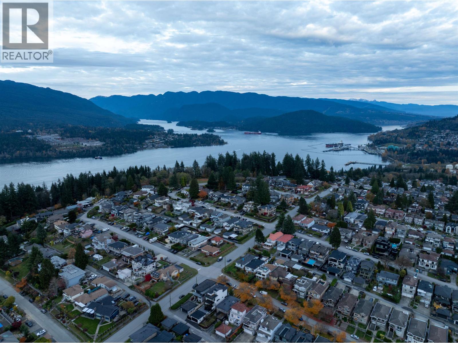 34 N HYTHE AVENUE, Burnaby - Image 1
