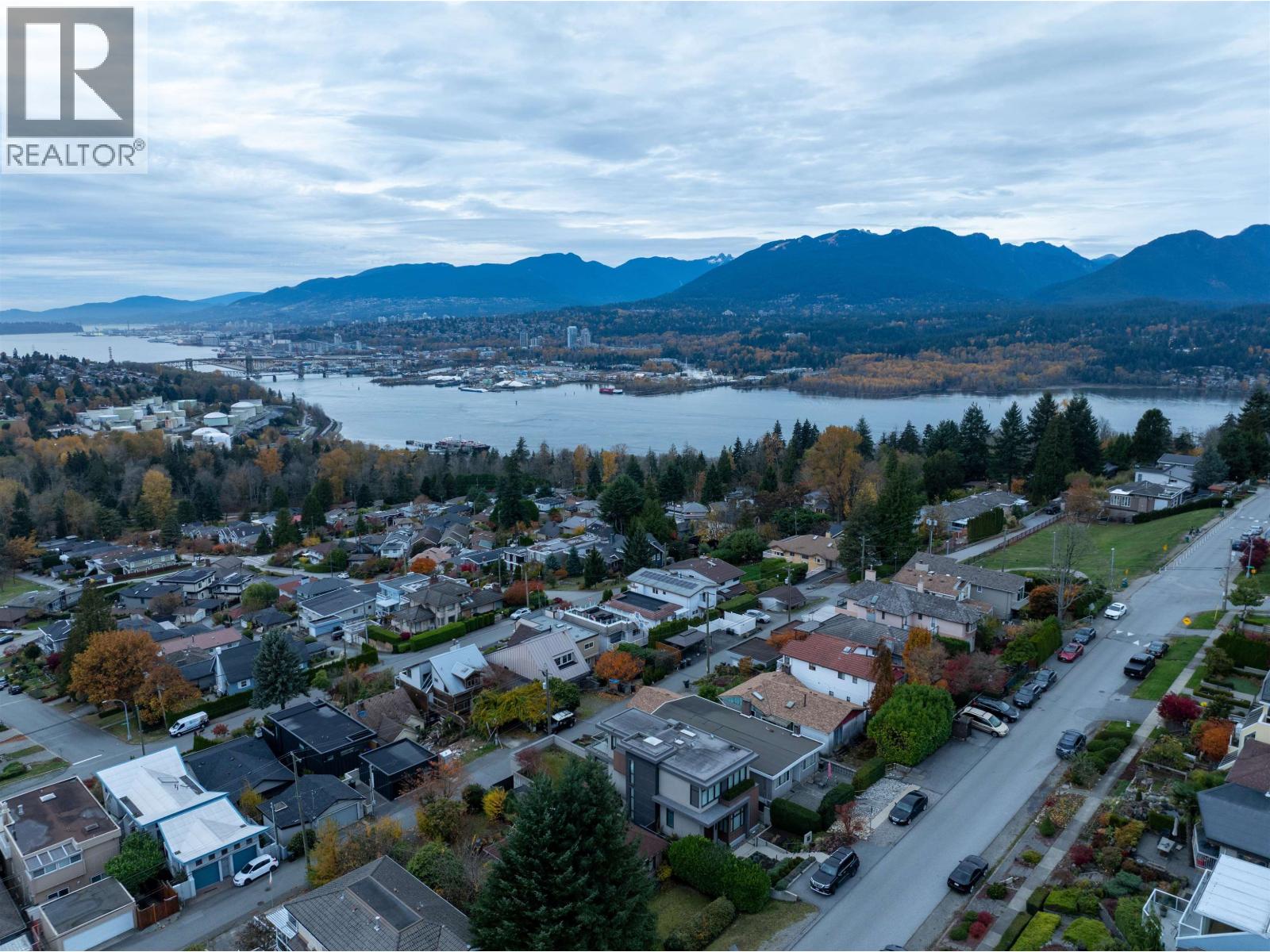 34 N HYTHE AVENUE, Burnaby - Image 1