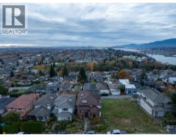 34 N Hythe Avenue, Burnaby, BC V5B1G4 Photo 11