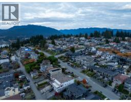 34 N Hythe Avenue, Burnaby, BC V5B1G4 Photo 15