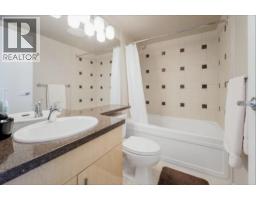 1907 1067 Marinaside Crescent, Vancouver, BC V6Z3A4 Photo 7
