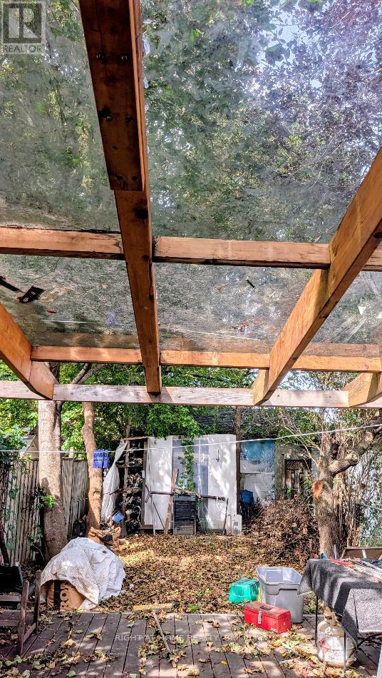 160 ROSEMOUNT AVENUE - 5