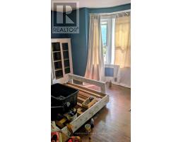 160 Rosemount Avenue, Toronto, ON M6H2M9 Photo 8