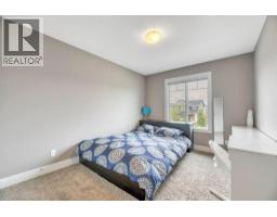233 Sandpiper Boulevard - photo 30