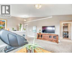 233 Sandpiper Boulevard - photo 21