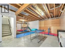233 Sandpiper Boulevard - photo 32