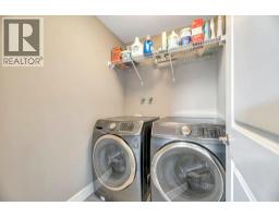 233 Sandpiper Boulevard - photo 31