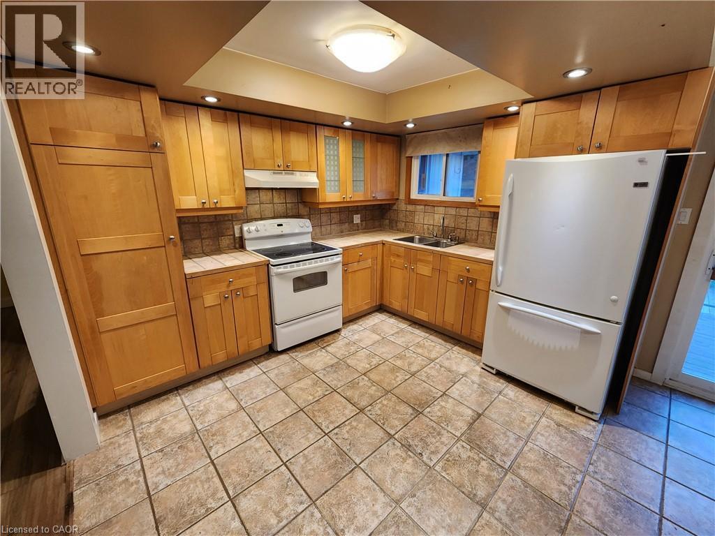 364 Lakeview Drive — photo 13