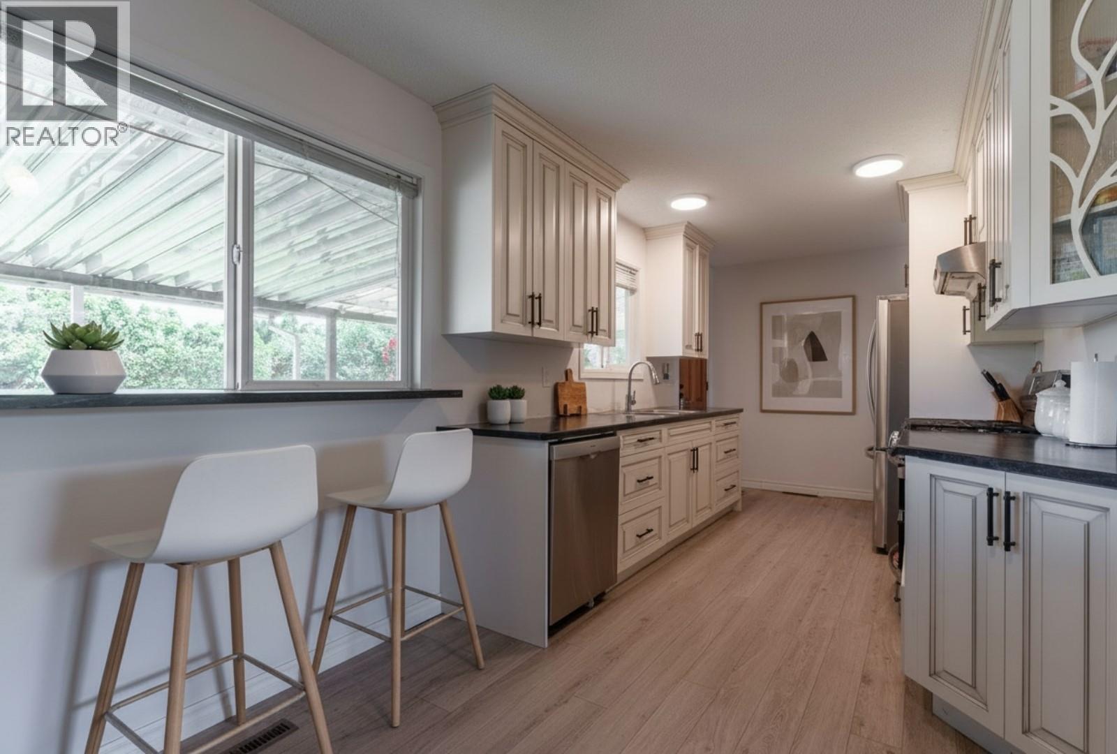 500 Mallach Road - 10