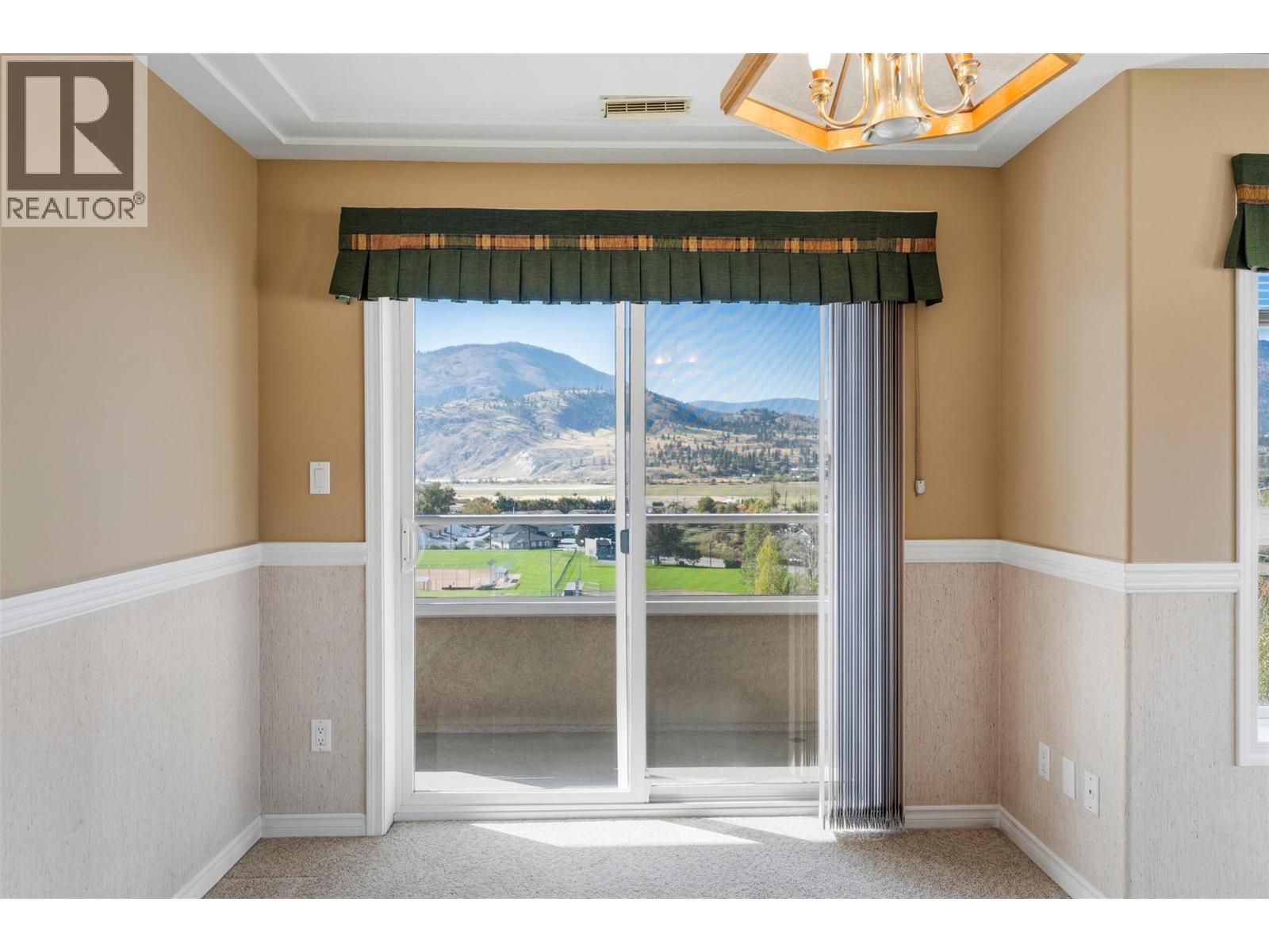 2255 ATKINSON Street Unit# 807, Penticton