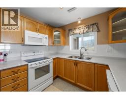 2255 Atkinson Street Unit# 807, Penticton, BC V2A8R7 Photo 18