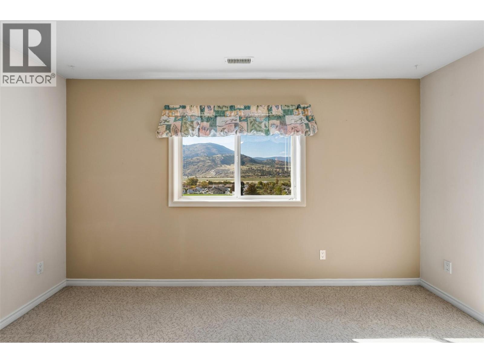 2255 ATKINSON Street Unit# 807, Penticton