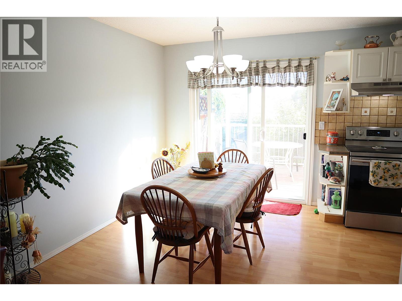 1233 Hook Drive, Kamloops