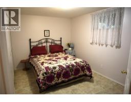 1233 Hook Drive, Kamloops, BC V2B7S8 Photo 22