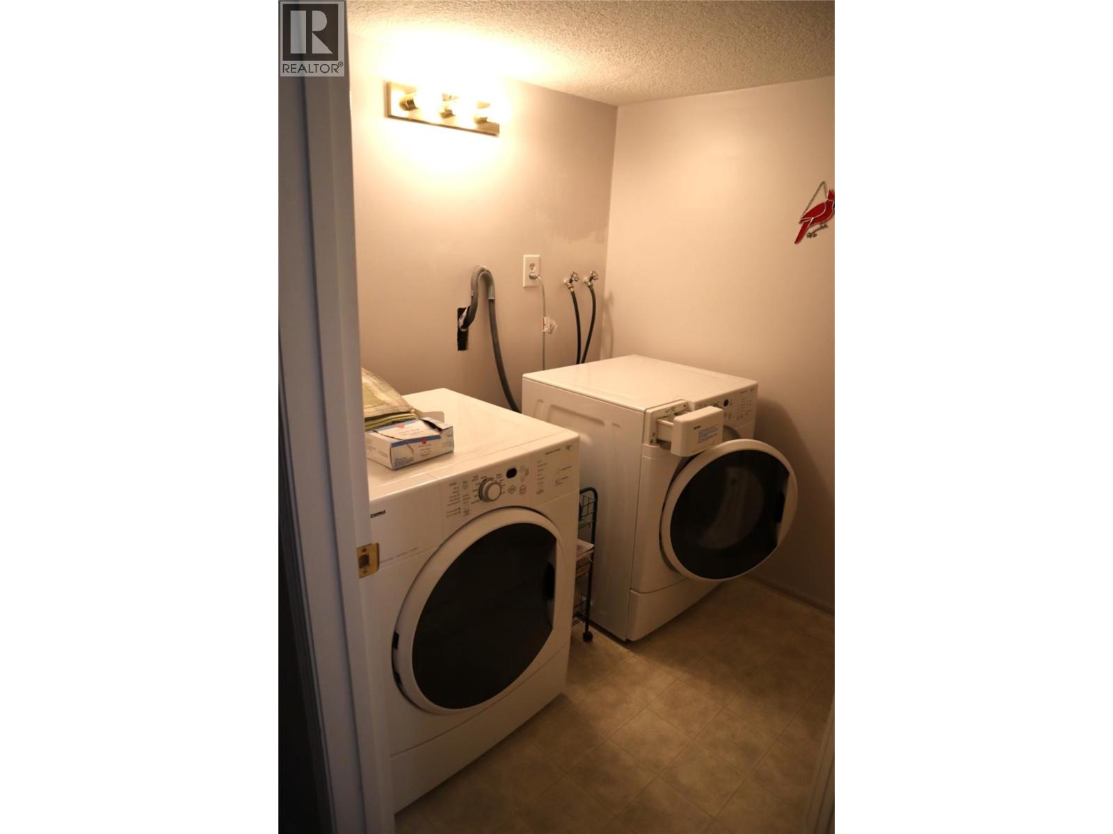 1233 Hook Drive, Kamloops