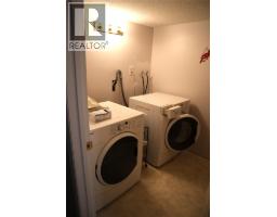 1233 Hook Drive, Kamloops, BC V2B7S8 Photo 24