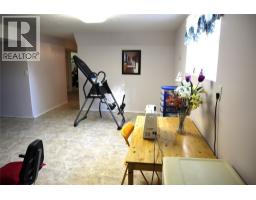 1233 Hook Drive, Kamloops, BC V2B7S8 Photo 19