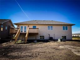 33 Falcon Drive, New Bothwell, MB R6M2E4 Photo 44