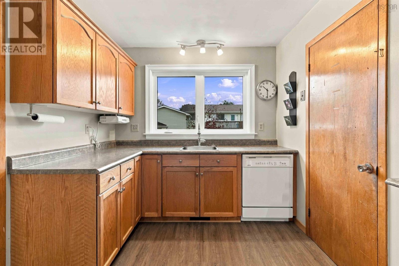 32 Mount Edward Road - Image 13
