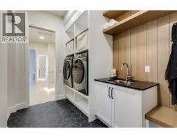 15 Normandy Lane Sw, Calgary, AB T3E7K1 Photo 14