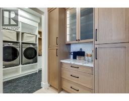 Bedroom - 15 Normandy Lane Sw, Calgary, AB T3E7K1 Photo 13